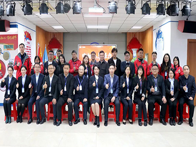 守初心 聚活力 创将来丨1066vip威尼斯集团2022 年度总结赞美大会圆满实现